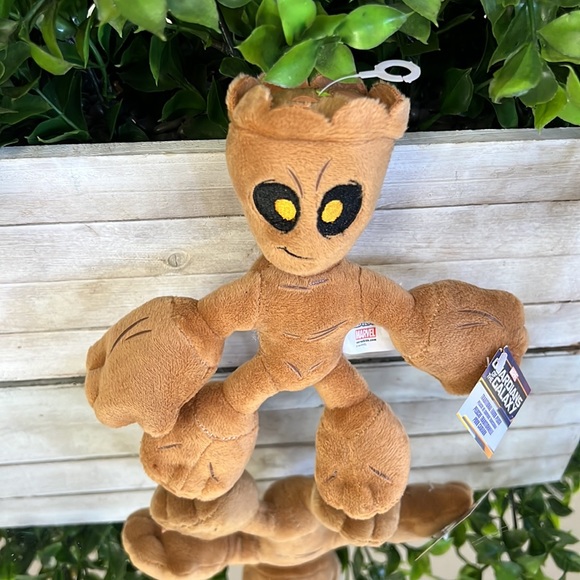 Cute Groot plush - Picture 5 of 9